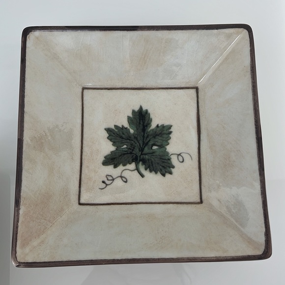 Williams-Sonoma Square Leaf Italian Pasta Bowls - Set of 2 - Picture 2 of 12